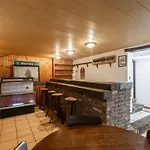 Huswell - Huis Lapon - Spacious & Stylish Vacation Retreat