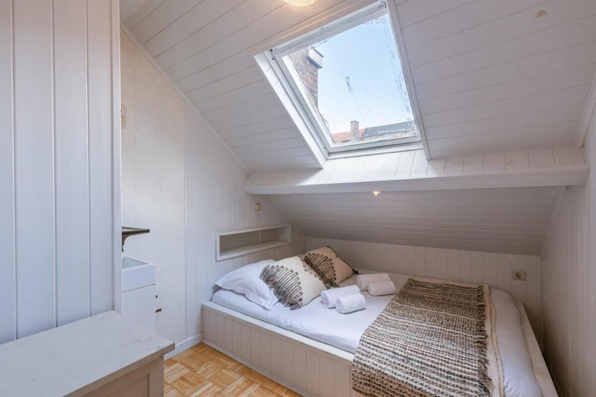 Huswell - Lapon - Spacious & Stylish Vacation Retreat Vakantiehuis Oostende